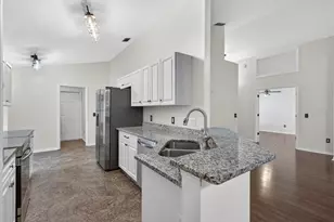 1008 Royal Oaks Dr, Apopka, FL 32703 - Photo 3
