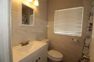 207 Lake View Dr, Sanford, FL 32773 - Photo 7