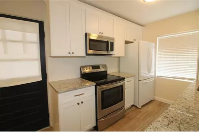 207 Lake View Drive, Sanford, FL 32773 - Photo 5