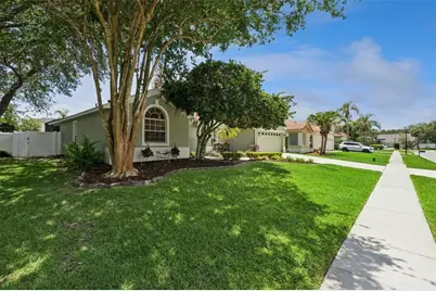14975 Faversham Circle, Orlando, FL 32826 - Photo 3