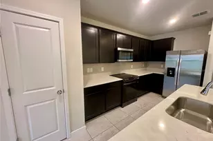 1261 Regal King Dr, Kissimmee, FL 34746 - Photo 5