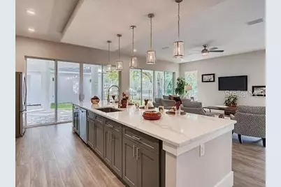 200 E Grant Street, Orlando, FL 32806 - Photo 5