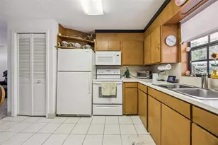 800 E Lansdowne Ave, Orange City, FL 32763 - Photo 9