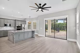 10459 Stapeley Dr, Orlando, FL 32832 - Photo 9