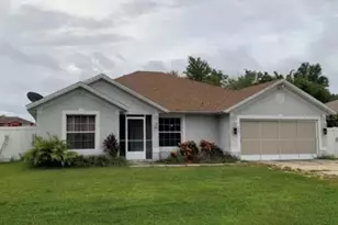 704 Caracara Ct, Kissimmee, FL 34759 - Photo 1
