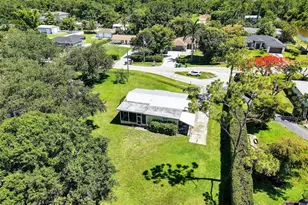 5211 Maple Ln, Naples, FL 34113 - Photo 31