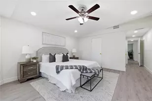 1915 E Mulberry Dr, Tampa, FL 33604 - Photo 25