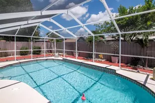 6317 Frost Dr, Tampa, FL 33625 - Photo 3