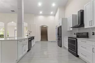 10217 Timberland Point Dr, Tampa, FL 33647 - Photo 21