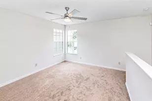 30612 Palmerston Pl, Wesley Chapel, FL 33545 - Photo 23