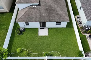 30612 Palmerston Pl, Wesley Chapel, FL 33545 - Photo 29