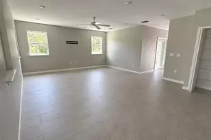 100 Albany Dr, Poinciana, FL 34759 - Photo 5