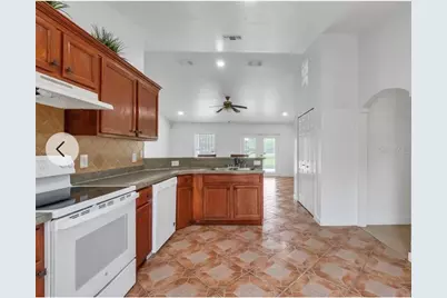 34 Bradford, Kissimmee, FL 34758 - Photo 7