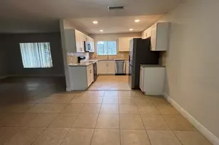 4817 Landover Cir, Orlando, FL 32821 - Photo 3