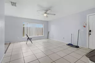11340 Cardiff Dr, Orlando, FL 32837 - Photo 5