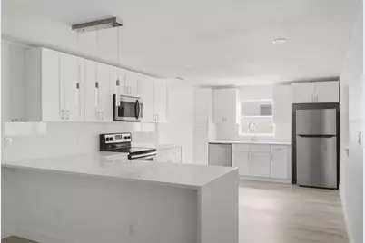 2733 Castle Oak Avenue, Orlando, FL 32808 - Photo 11