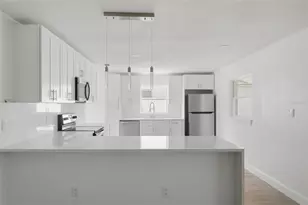 2733 Castle Oak Ave, Orlando, FL 32808 - Photo 7