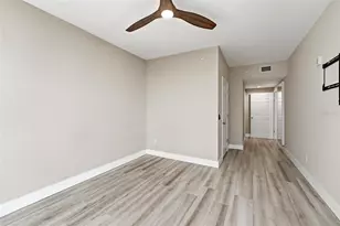 322 E Central Blvd, Orlando, FL 32801 - Photo 23