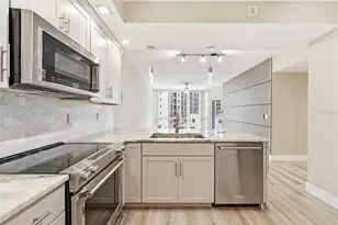 322 E Central Blvd, Orlando, FL 32801 - Photo 17