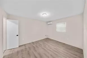 516 Pitt St, Wildwood, FL 34785 - Photo 23