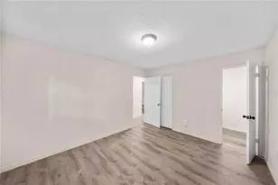 516 Pitt St, Wildwood, FL 34785 - Photo 25