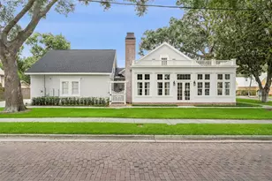 121 W Maple St, Winter Garden, FL 34787 - Photo 3