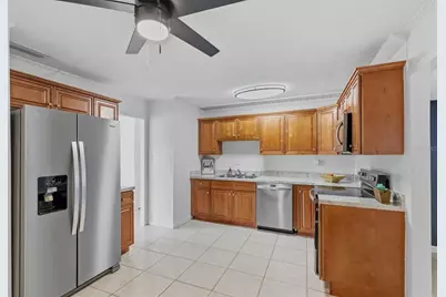 208 Avalone Drive, Apopka, FL 32703 - Photo 9