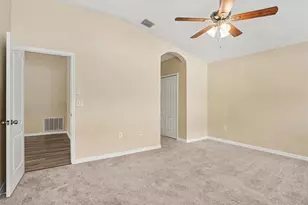 844 Barrister Dr, Auburndale, FL 33823 - Photo 9