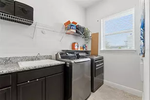 8033 Nemours Pkwy, Orlando, FL 32827 - Photo 33