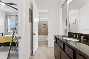 8033 Nemours Pkwy, Orlando, FL 32827 - Photo 25