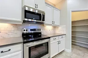 16131 Hampton Crossing Dr, Winter Garden, FL 34787 - Photo 17