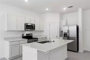 3143 Kurtz Ter, Davenport, FL 33837 - Photo 3