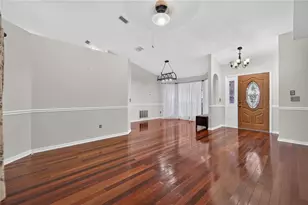 2600 Clementon Park Ct, Orlando, FL 32835 - Photo 7