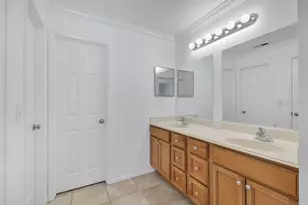 5283 Lonesome Dove Dr, Kissimmee, FL 34746 - Photo 13