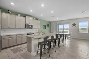 12664 Night View Dr, Sarasota, FL 34238 - Photo 9