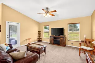 10081 SW 130th Ct, Dunnellon, FL 34432 - Photo 17