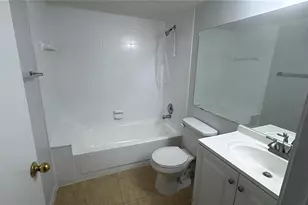 8203 Sun Spring Cir, Orlando, FL 32825 - Photo 5