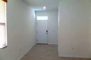 8051 Penrose Pl, Wildwood, FL 34785 - Photo 3