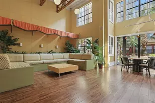 911 N Orange Ave, Orlando, FL 32801 - Photo 23