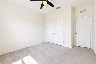 12544 Shining Willow St, Riverview, FL 33579 - Photo 5
