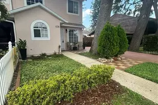 6738 Magnolia Pointe Cir, Orlando, FL 32810 - Photo 15