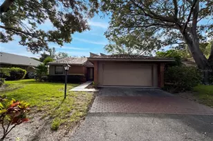 1407 Willow Oak Cir, Bradenton, FL 34209 - Photo 1