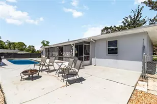 1624 Bloomfield Ave, Deltona, FL 32725 - Photo 11