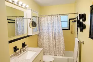 37 Pine St, Eustis, FL 32726 - Photo 11