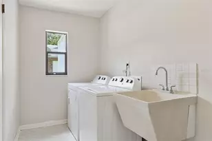4334 N Landmark Dr, Orlando, FL 32817 - Photo 33