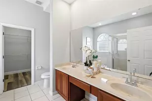2555 Sand Arbor Cir, Orlando, FL 32824 - Photo 9