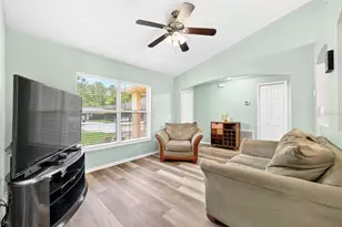 3147 Utah Dr, Deltona, FL 32738 - Photo 3