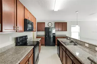 4602 Harvest Row Ln, Saint Cloud, FL 34772 - Photo 7