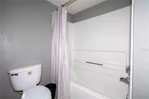 2210 Yankee Pl, Orlando, FL 32839 - Photo 33