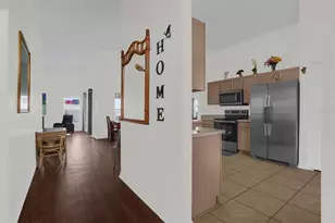 102 Saffron Way, Kissimmee, FL 34758 - Photo 3
